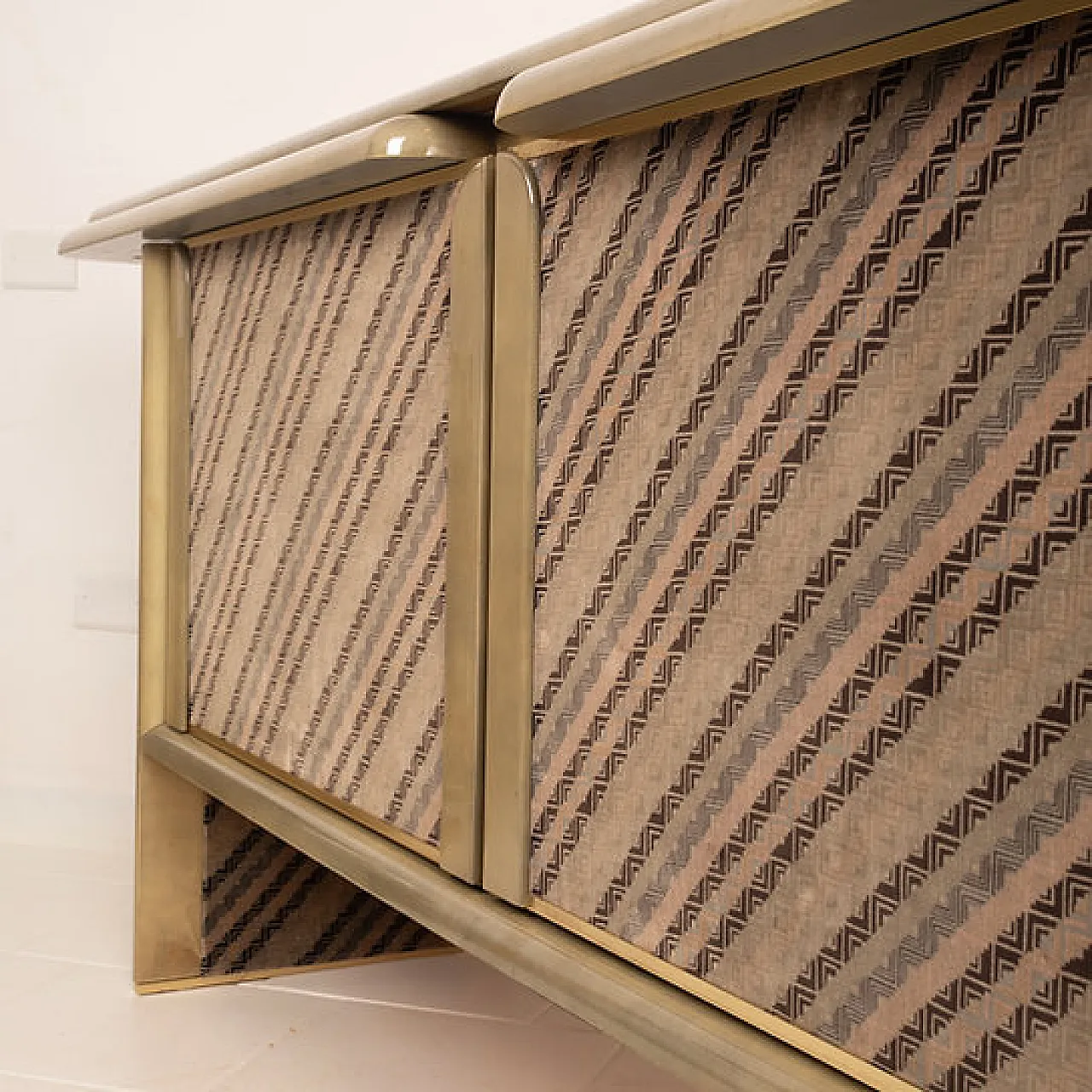 Credenza in pergamena e tessuto Missoni di Mazzola per Salpol, anni 80 5