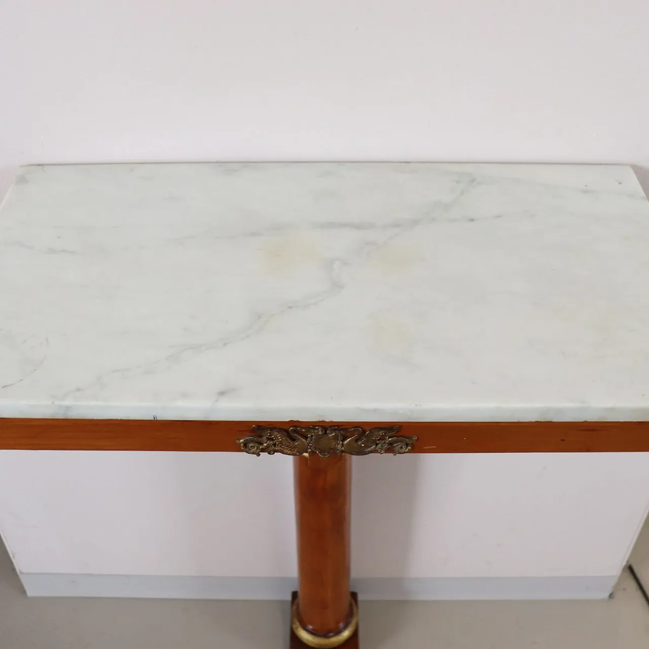 Small antique console in cherry wood and marble top, early 19th century 4