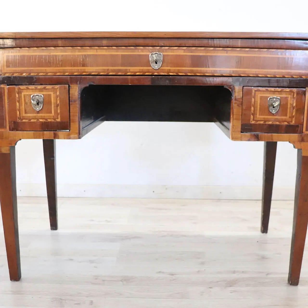 Antique desk with refined inlay, late 19th century 8