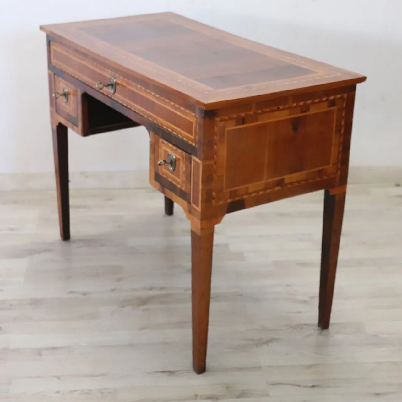 Antique desk with refined inlay, late 19th century 17