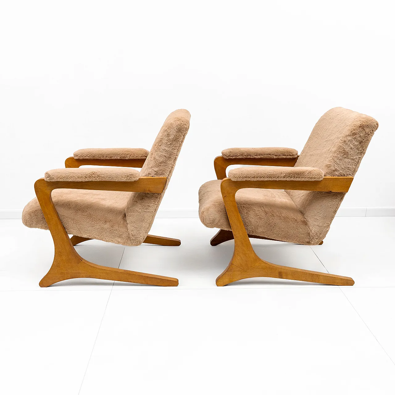 Pair of "Zeca" deck chairs attributed to José Zanine Caldas, 1960 3