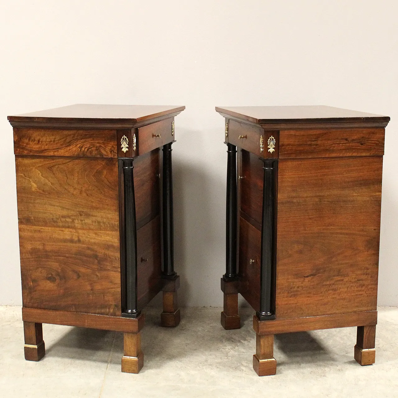 Pair of Empire bedside tables in walnut, 19th century 2