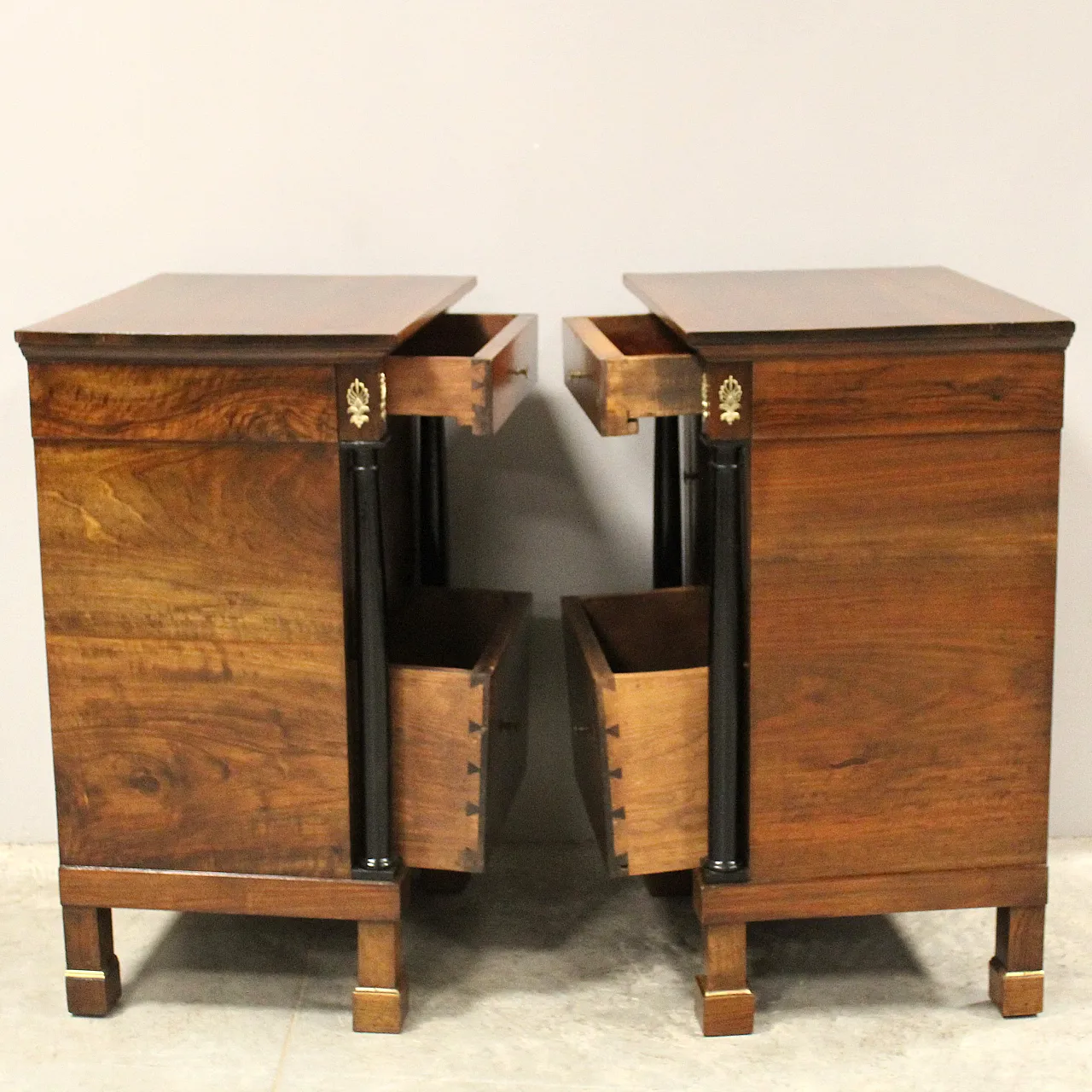 Pair of Empire bedside tables in walnut, 19th century 4