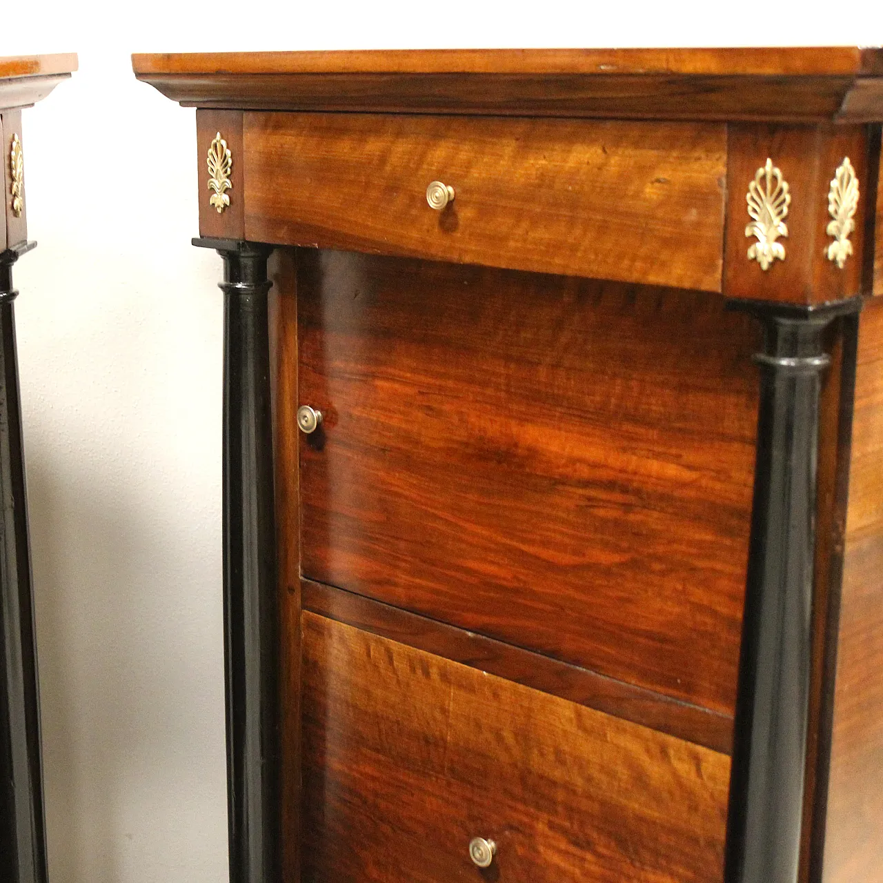 Pair of Empire bedside tables in walnut, 19th century 8