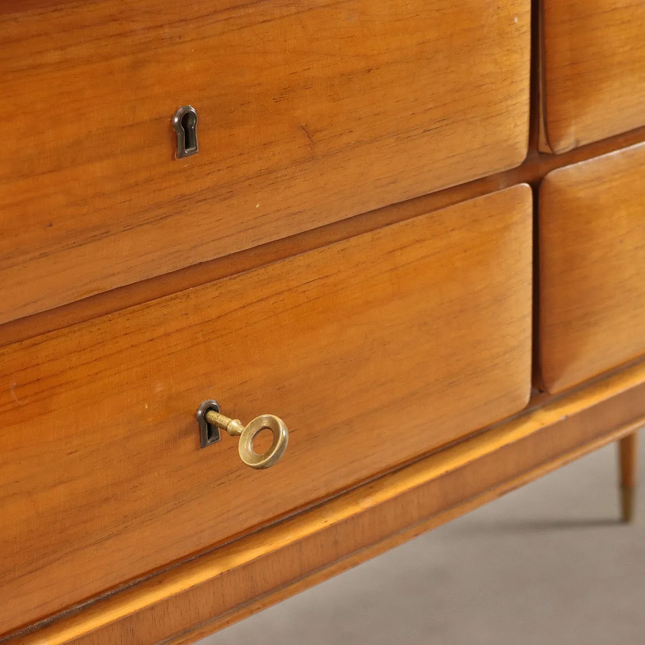 Comò in legno, anni '60 8