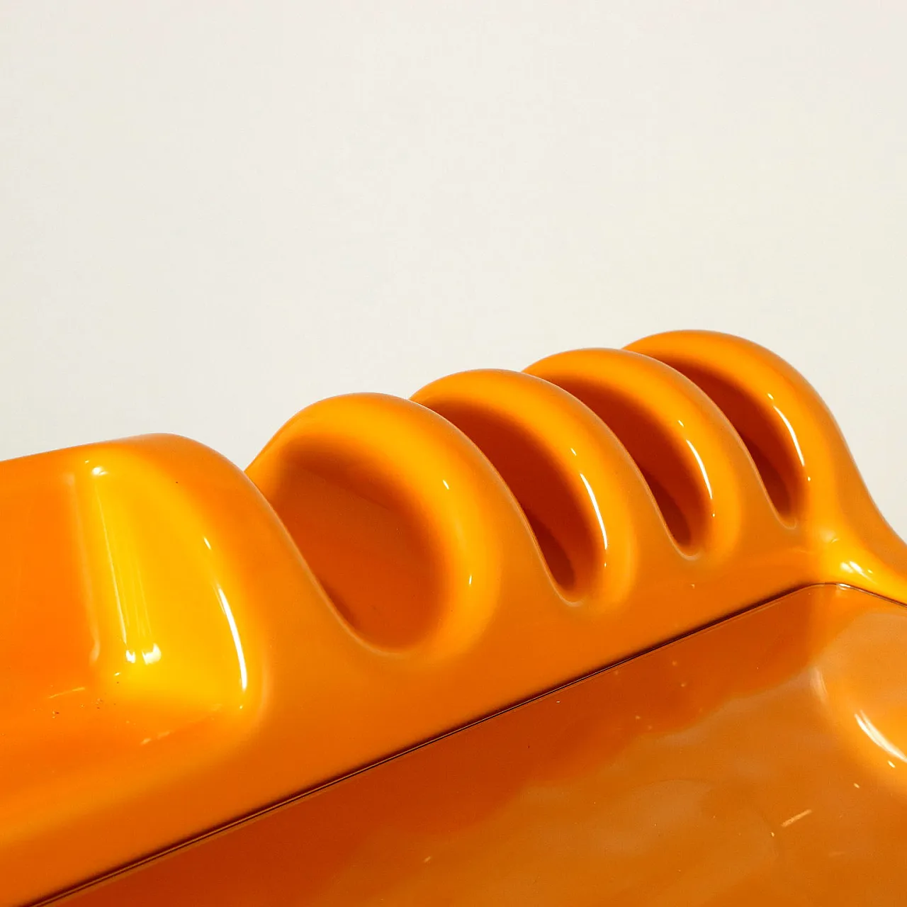 Orix orange desk by Vittorio Parigi & Nani Prina for Molteni&Co, 1970s 6
