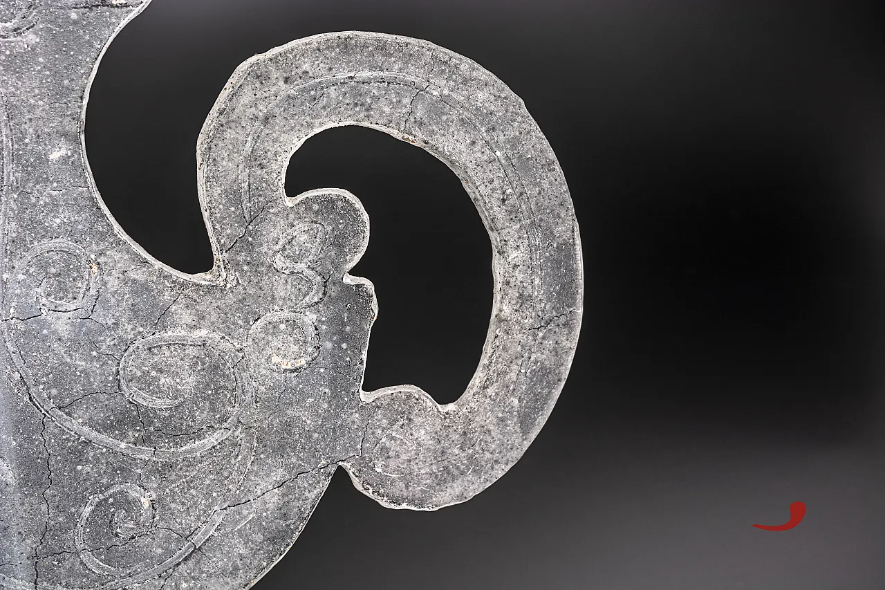 Glass sculpture vase with two handles Italian craftsmanship, 2000s 4