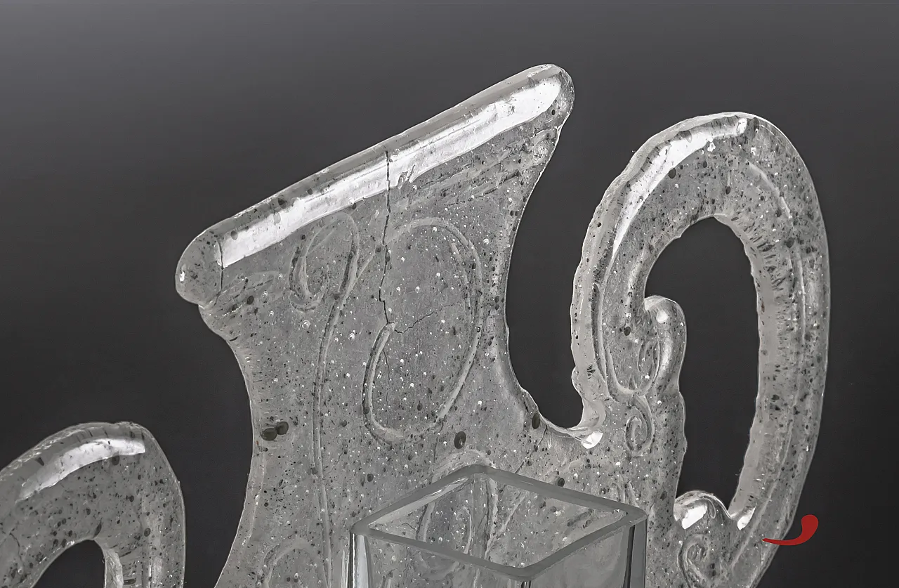 Glass sculpture vase with two handles Italian craftsmanship, 2000s 5