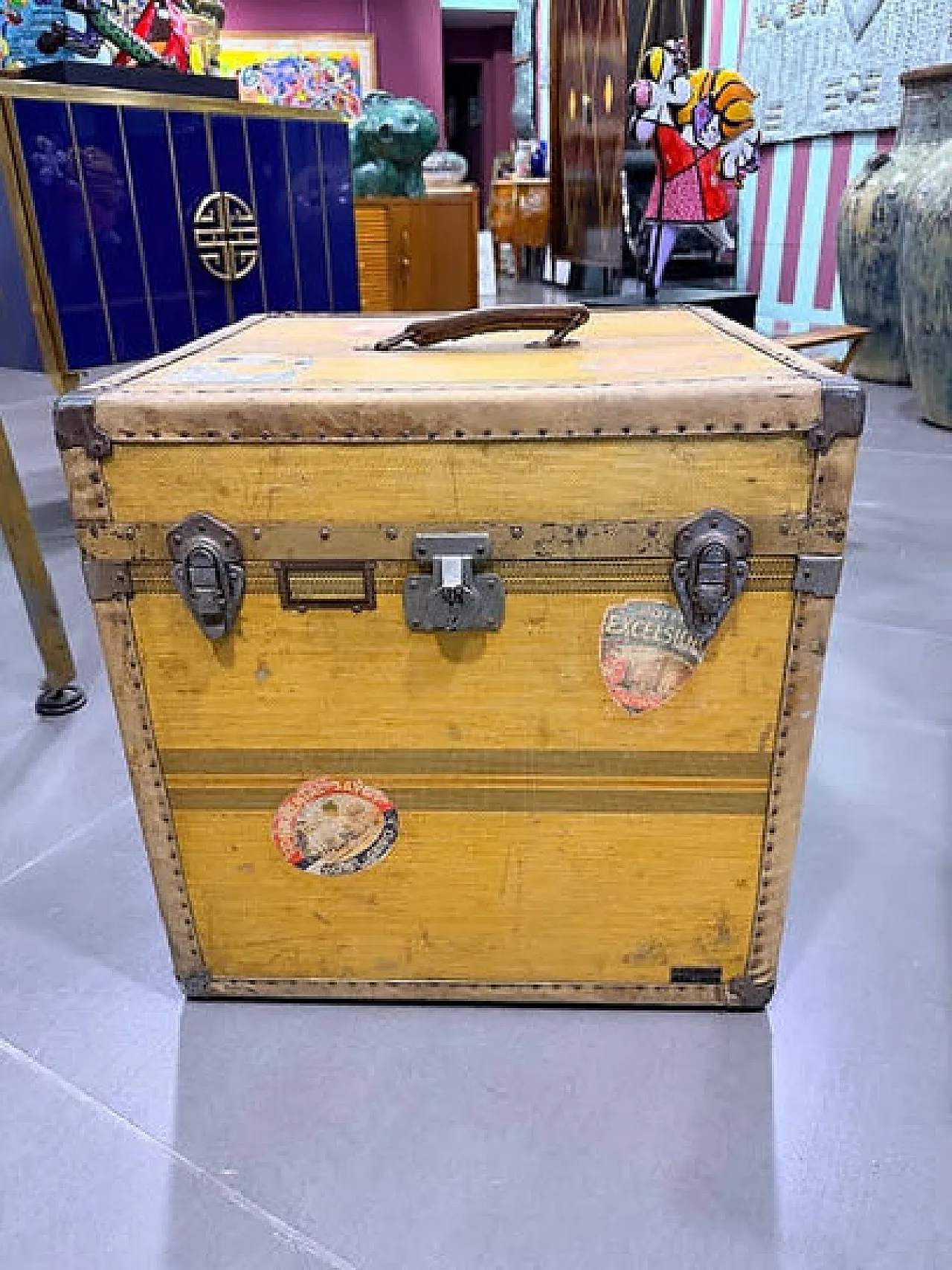 Pair of travel trunks, early 20th century 15