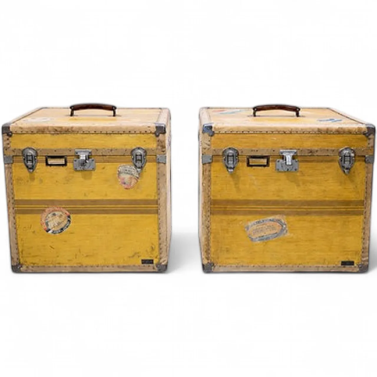 Pair of travel trunks, early 20th century 16