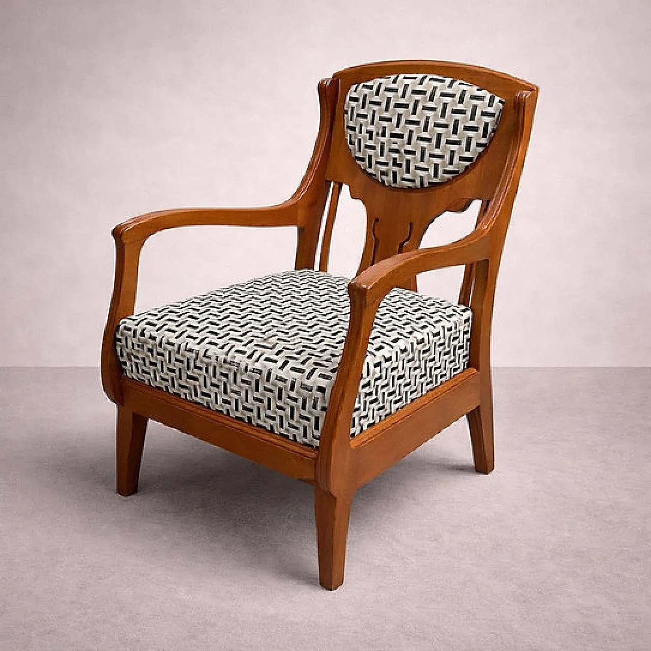 Liberty oak armchair by Eugenio Quarti, early 20th century 4