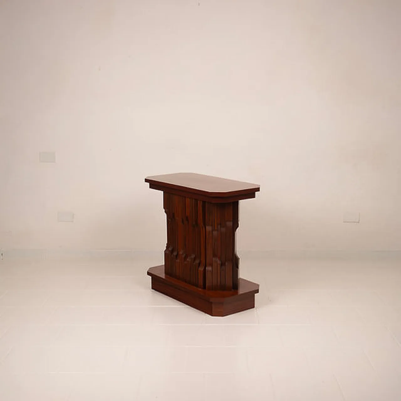 Sculptural multifunctional Norman base by Luciano Frigerio, 1970s 14