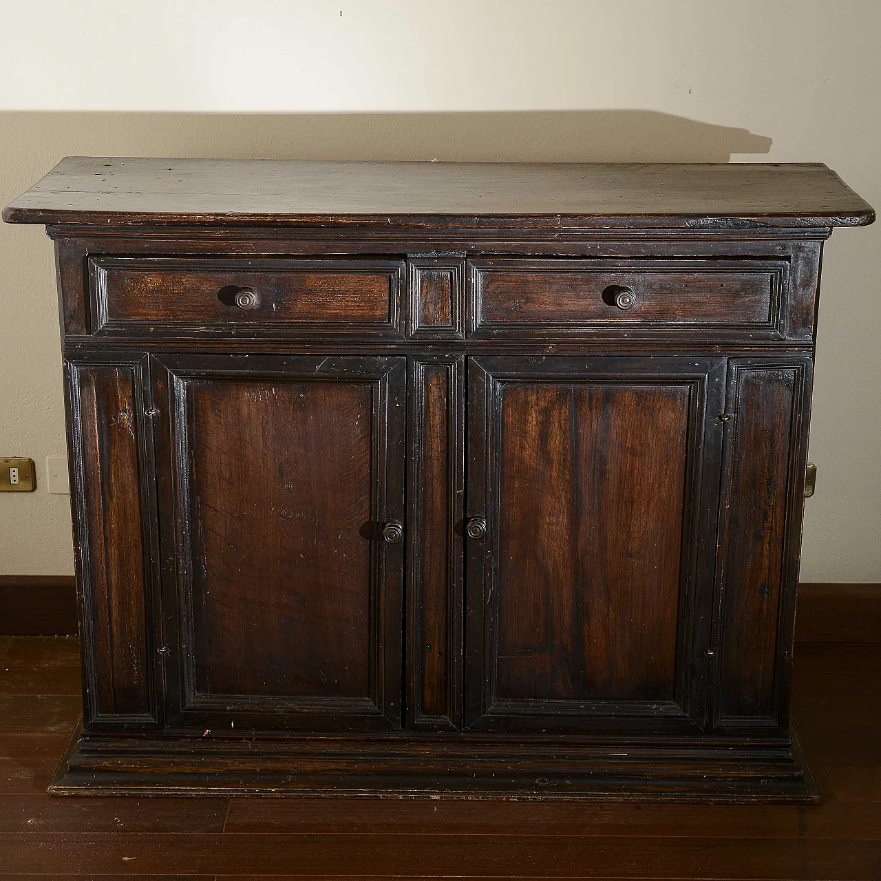 Credenza in legno massello, '800 1