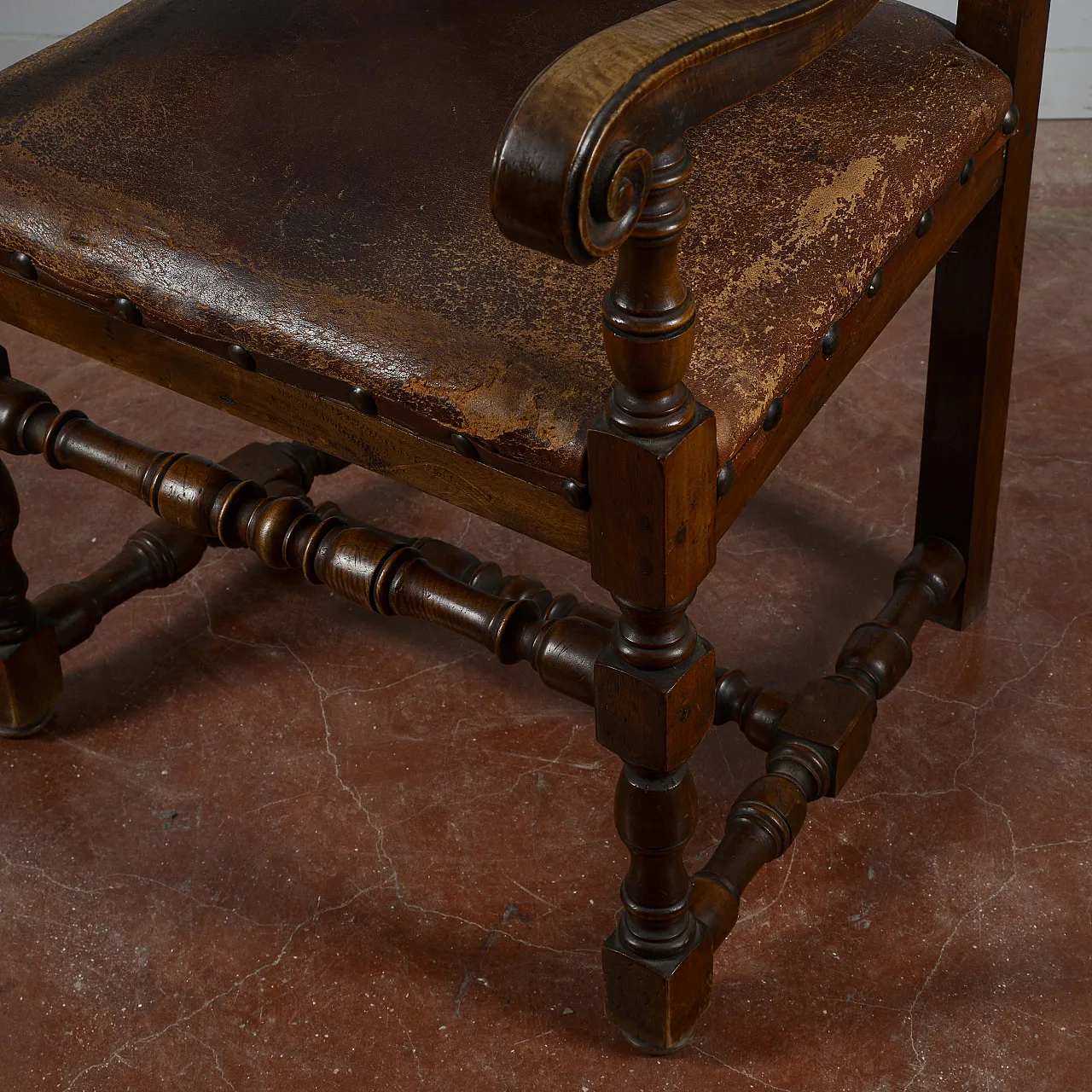 Poltrona barocca rivestita in cuoio, '800 3