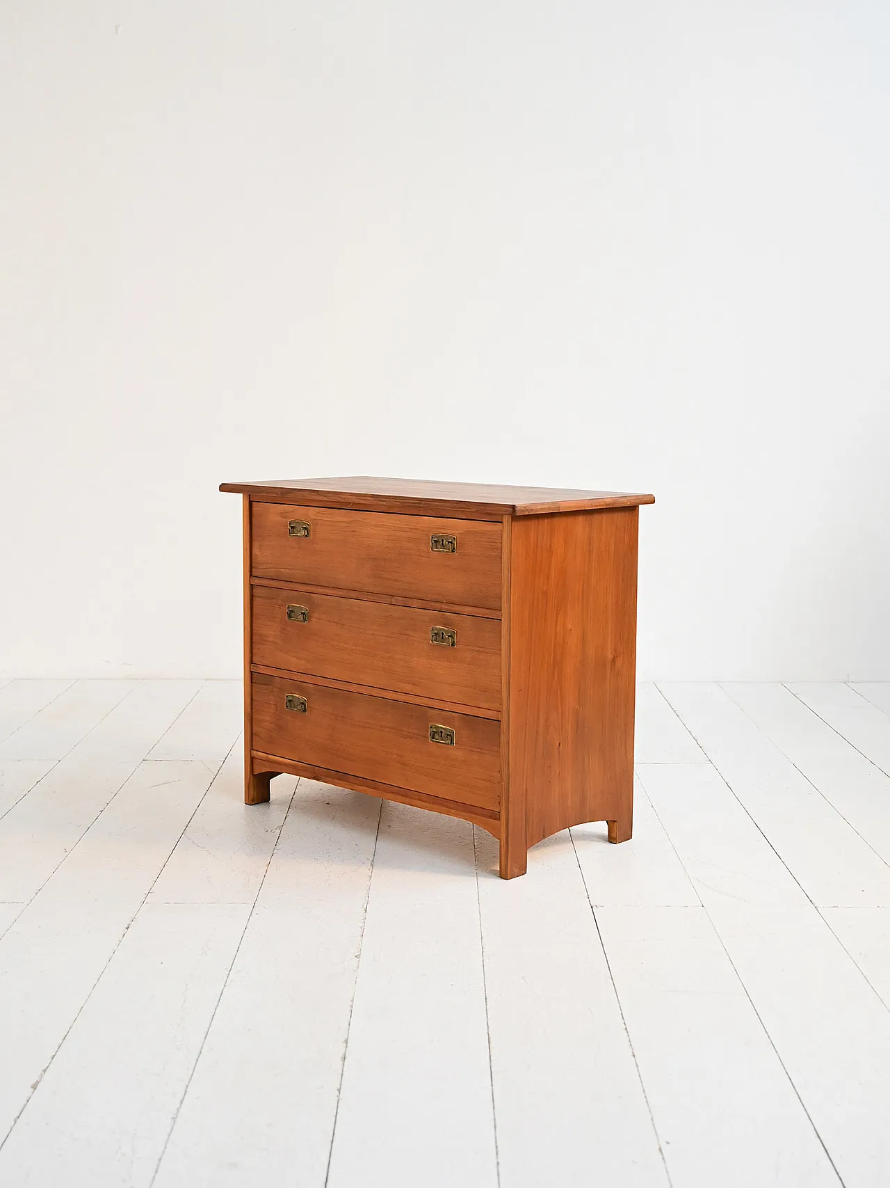 Northern European teak chest of drawers from the 1960s 3