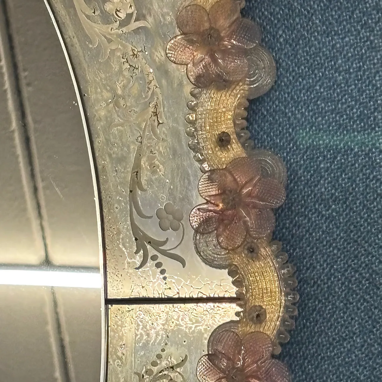 Specchio ovale in vetro veneziano, anni '70 7
