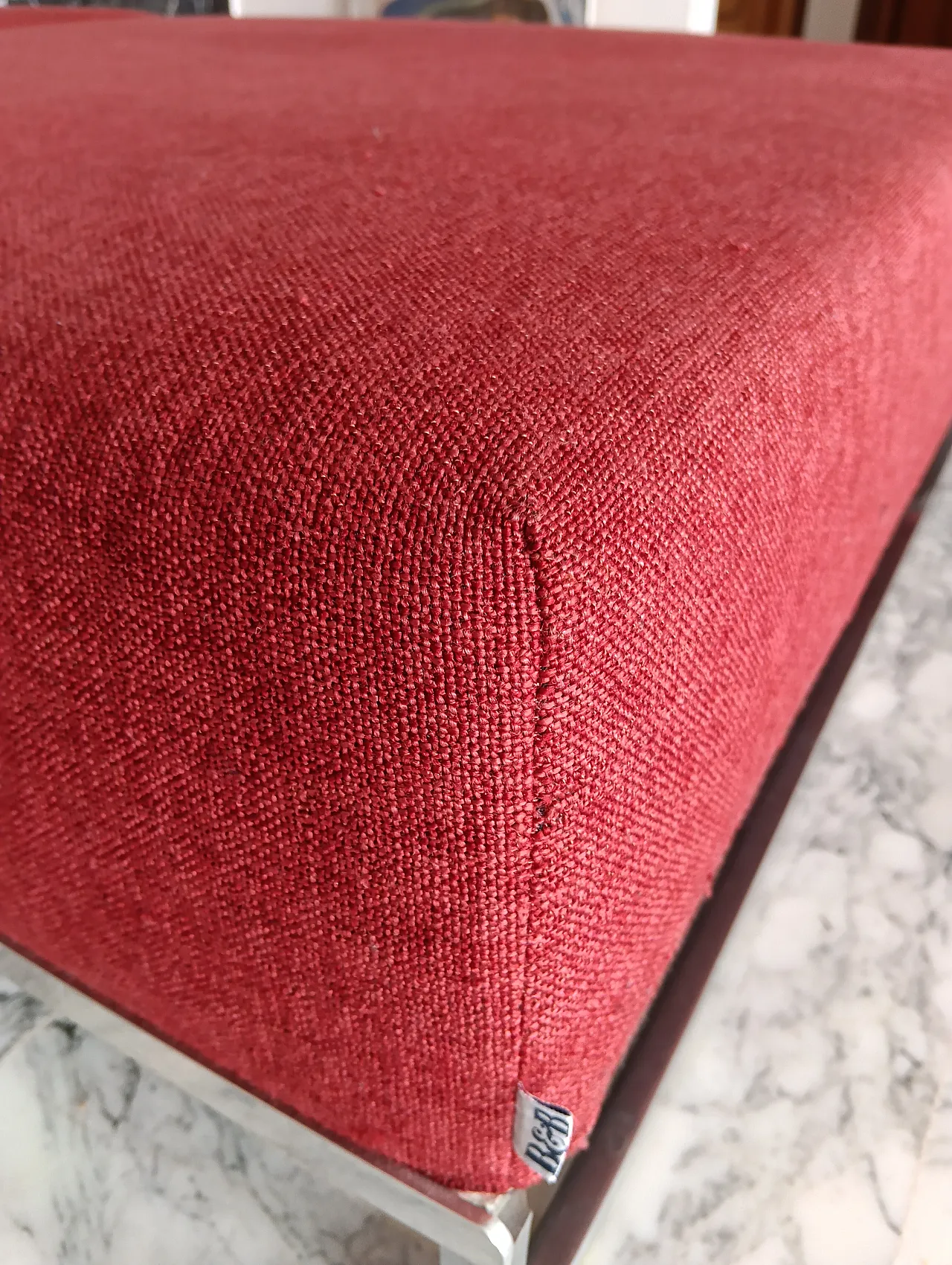 B&B ITALIA sofa SOLO 246 MAXALTO in red material cotton, 2000s 104