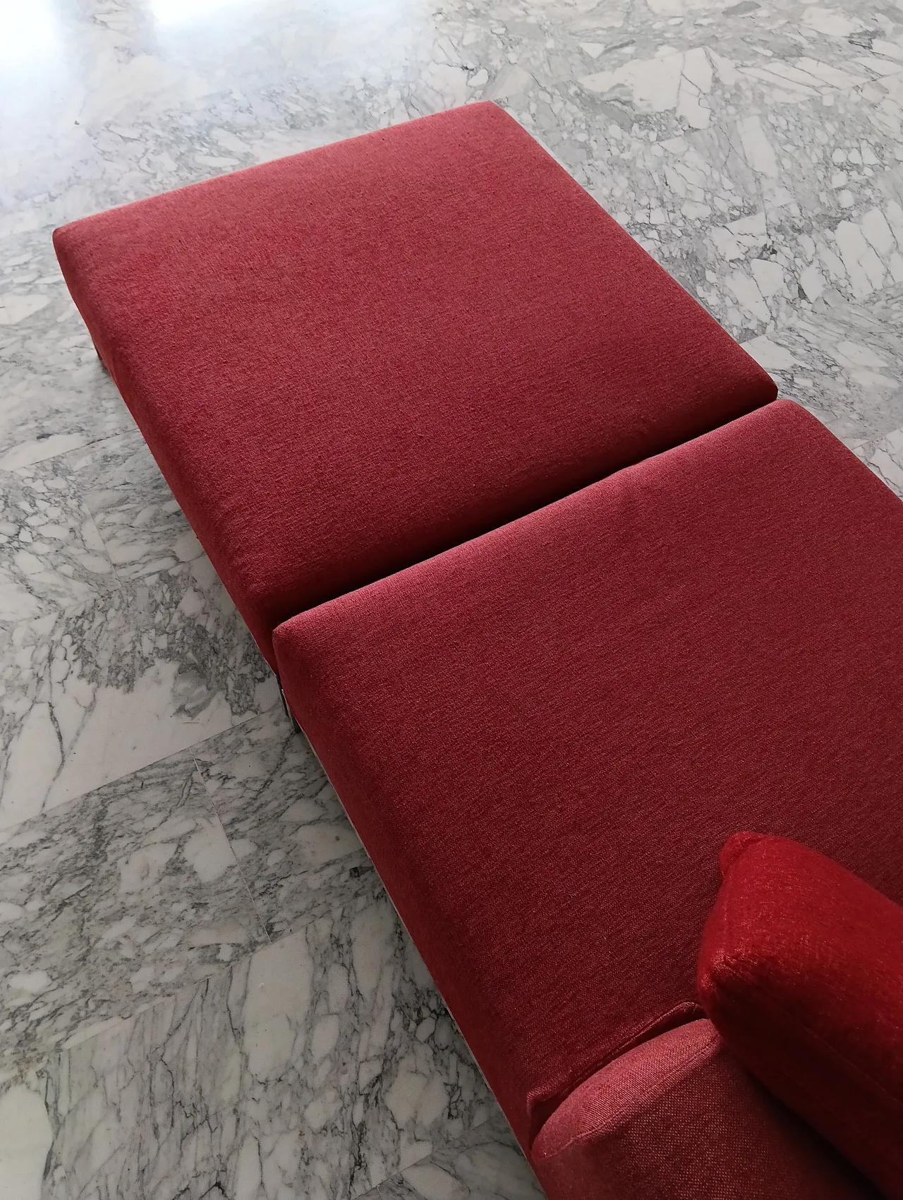 B&B ITALIA sofa SOLO 246 MAXALTO in red material cotton, 2000s 131