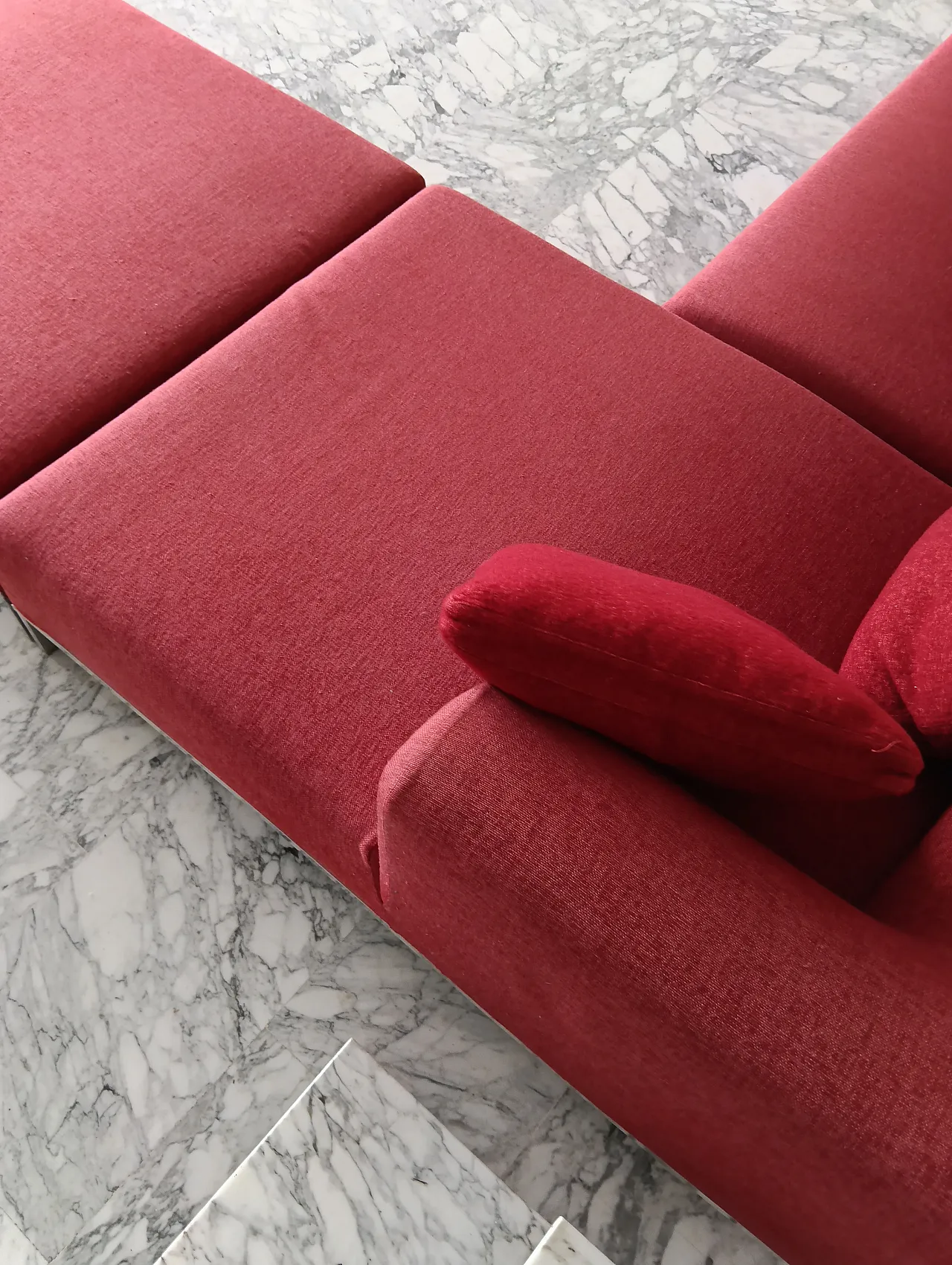 B&B ITALIA sofa SOLO 246 MAXALTO in red material cotton, 2000s 132