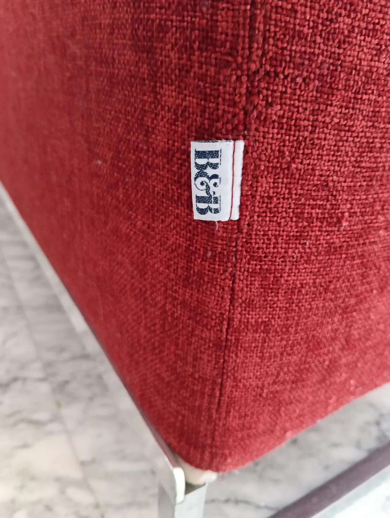 B&B ITALIA sofa SOLO 246 MAXALTO in red material cotton, 2000s 139