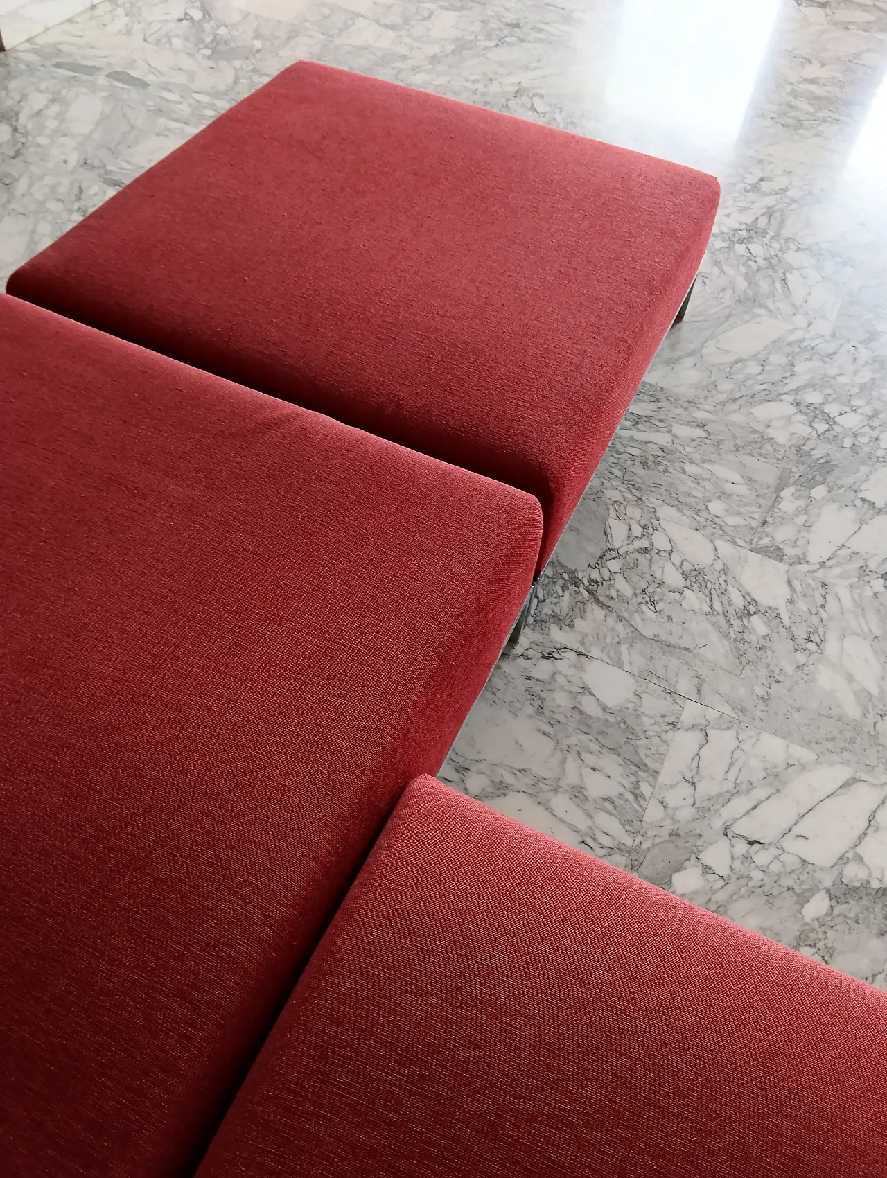 B&B ITALIA sofa SOLO 246 MAXALTO in red material cotton, 2000s 146