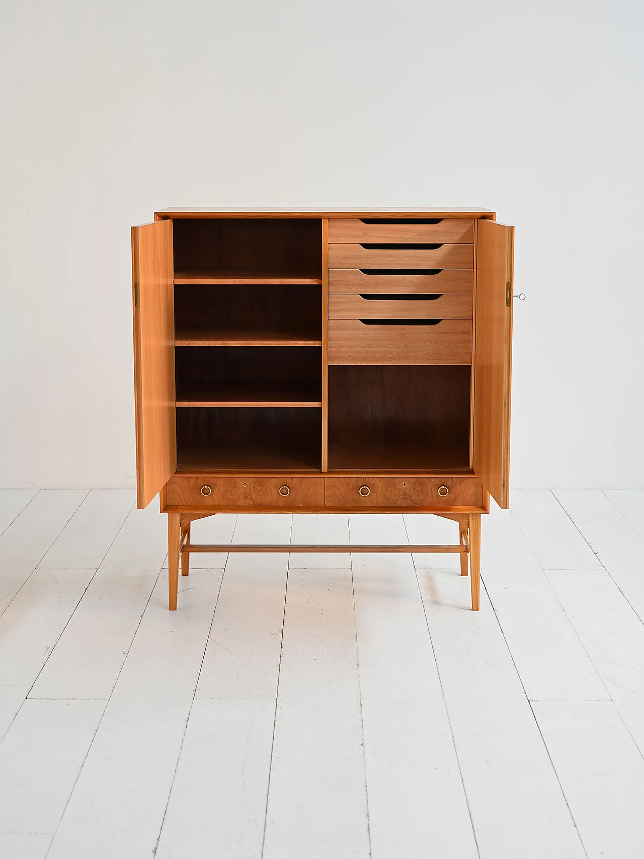 AB Seffle Möbelfabrik elm and briar furniture from the 1950s 3