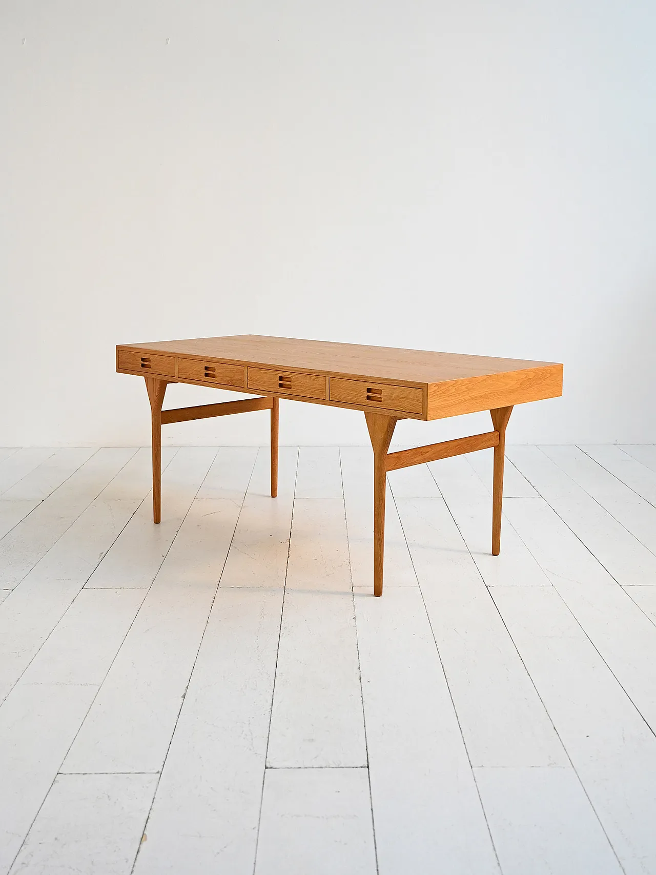 “ND93” model desk by Nanna Ditzel for Søren Willadsen 11