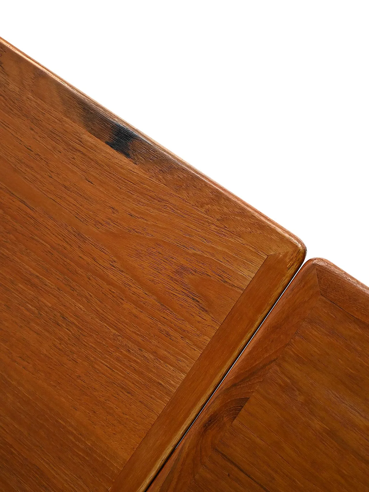 Extendable dining table in teak and oak, Danish design from the 1960s 3