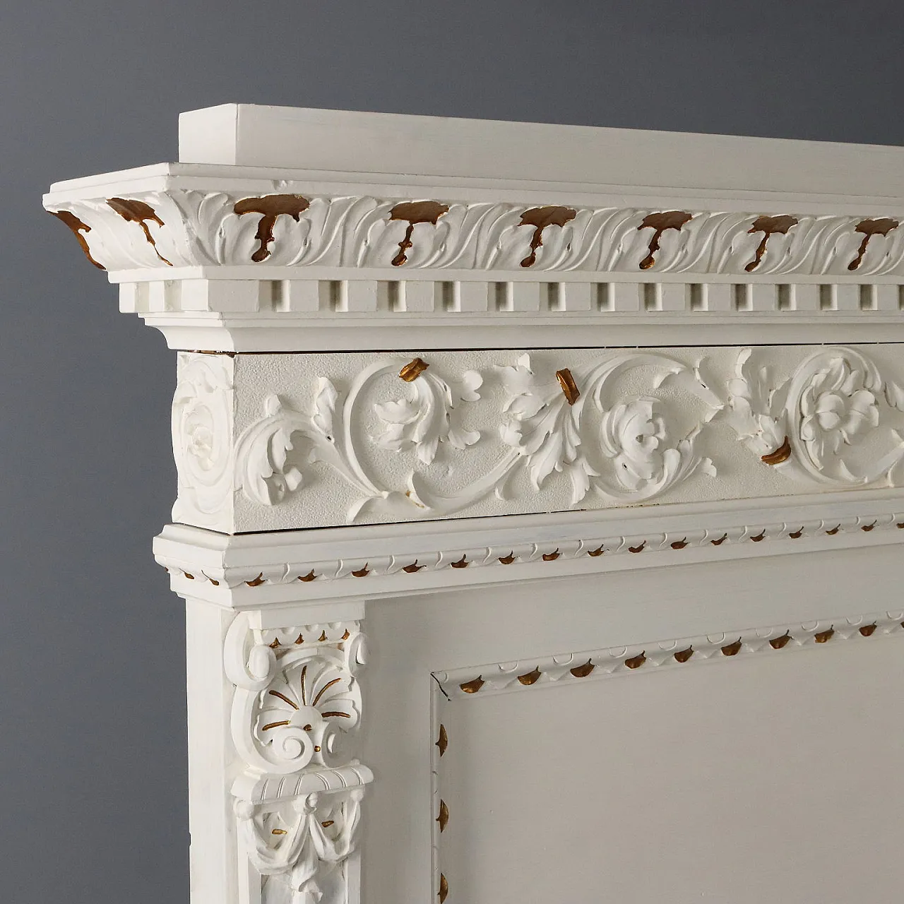 Neo-Renaissance style bed, 20th century 4