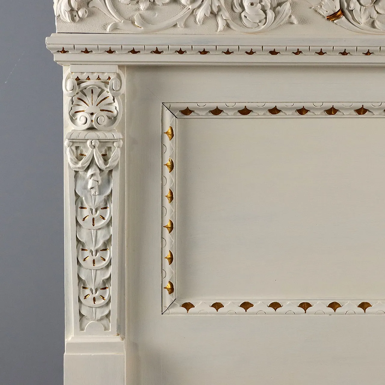 Neo-Renaissance style bed, 20th century 6