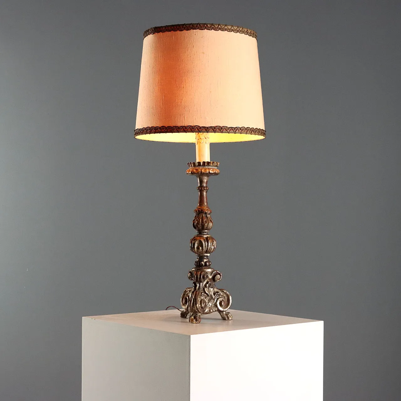 Carved wooden torch holder, 19th century 1