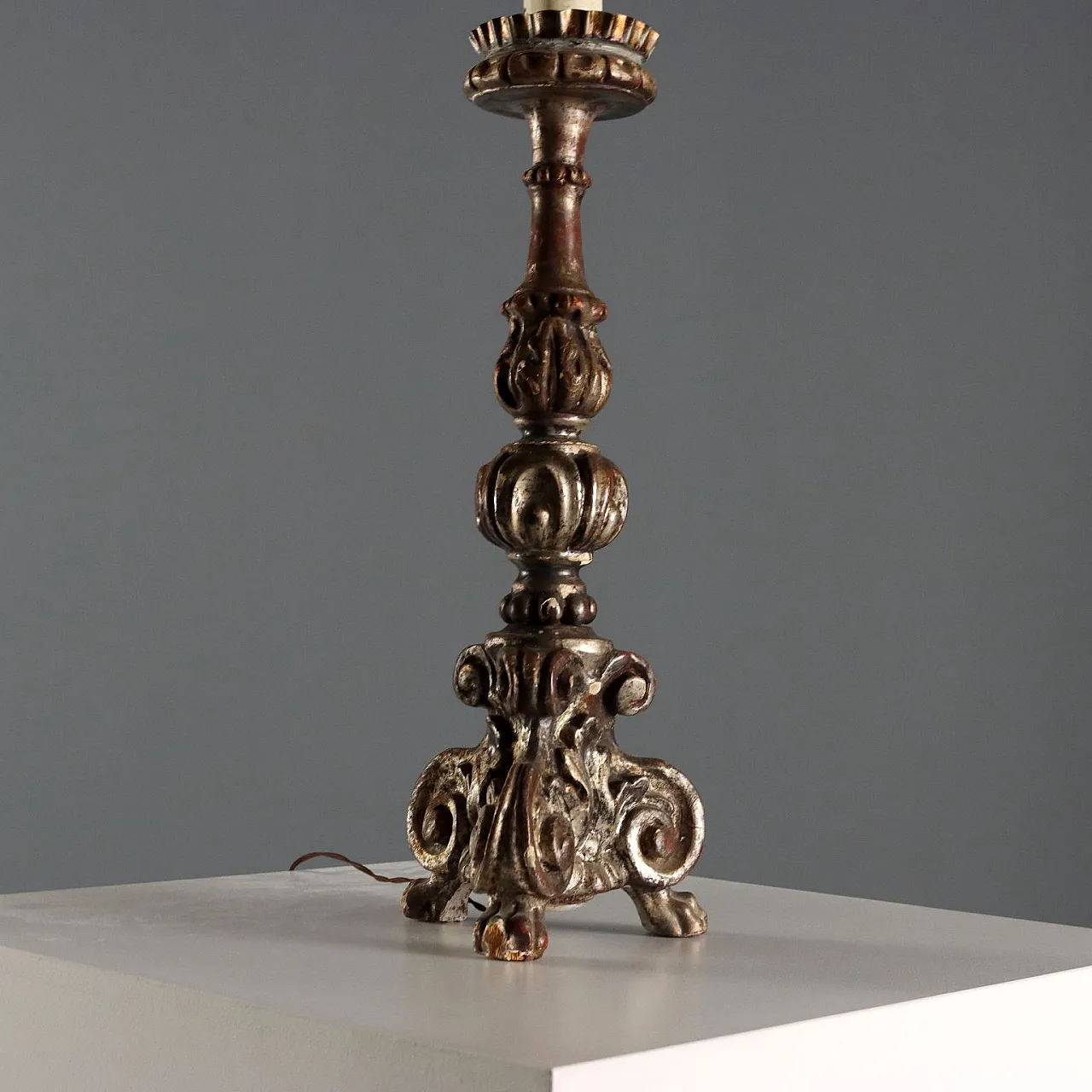 Carved wooden torch holder, 19th century 8