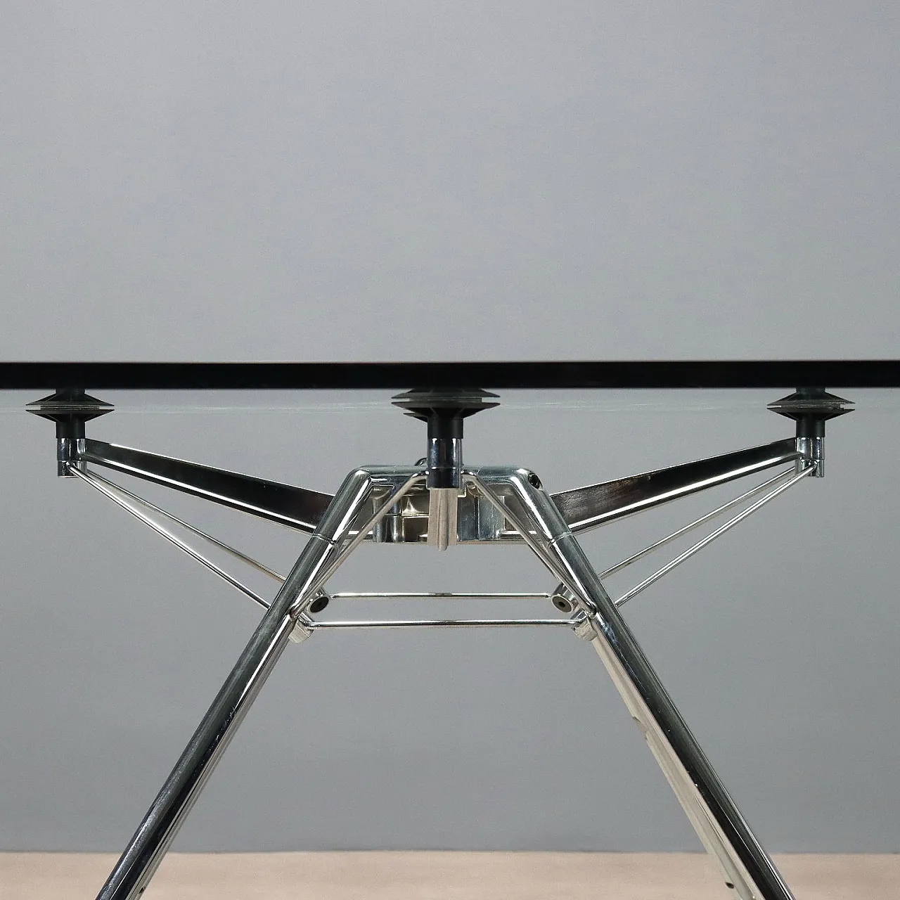Nomos table by Norman Foster for Tecno, 20th century 5