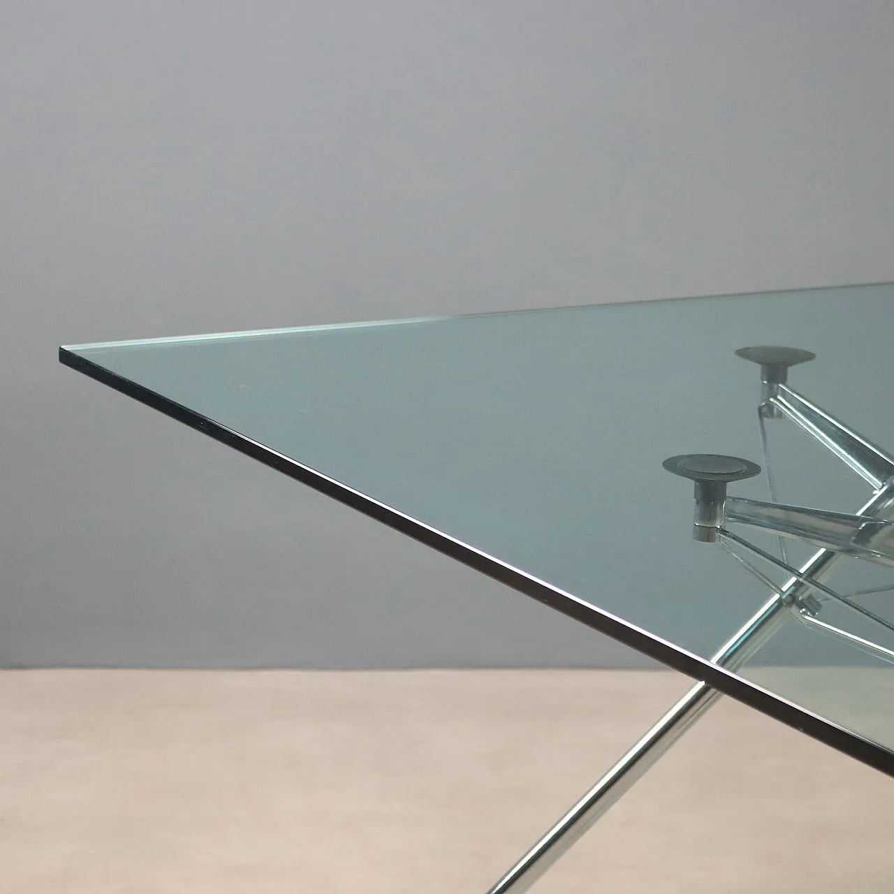 Nomos table by Norman Foster for Tecno, 20th century 7