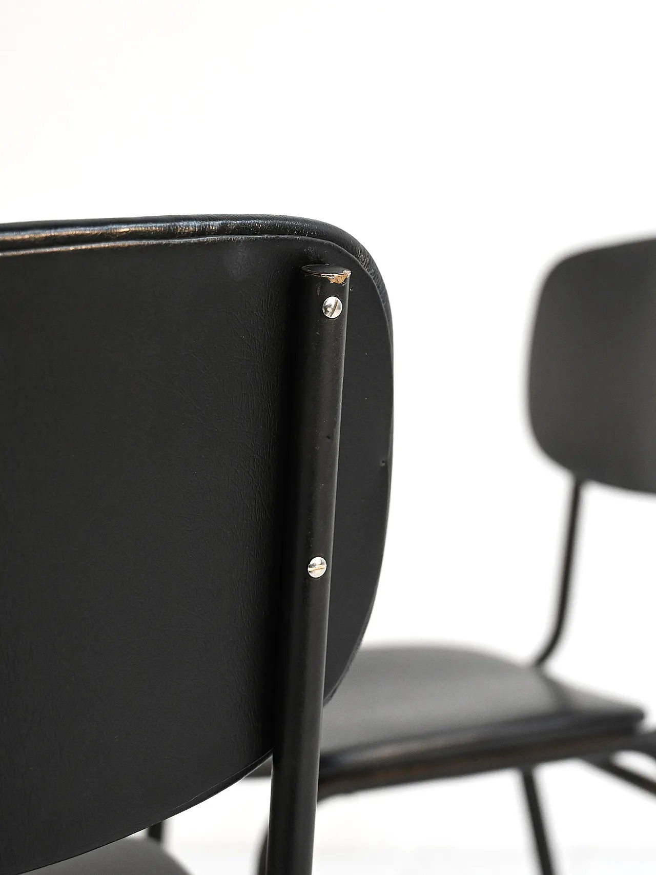 6 of chairs by Olivetti, 70s 7