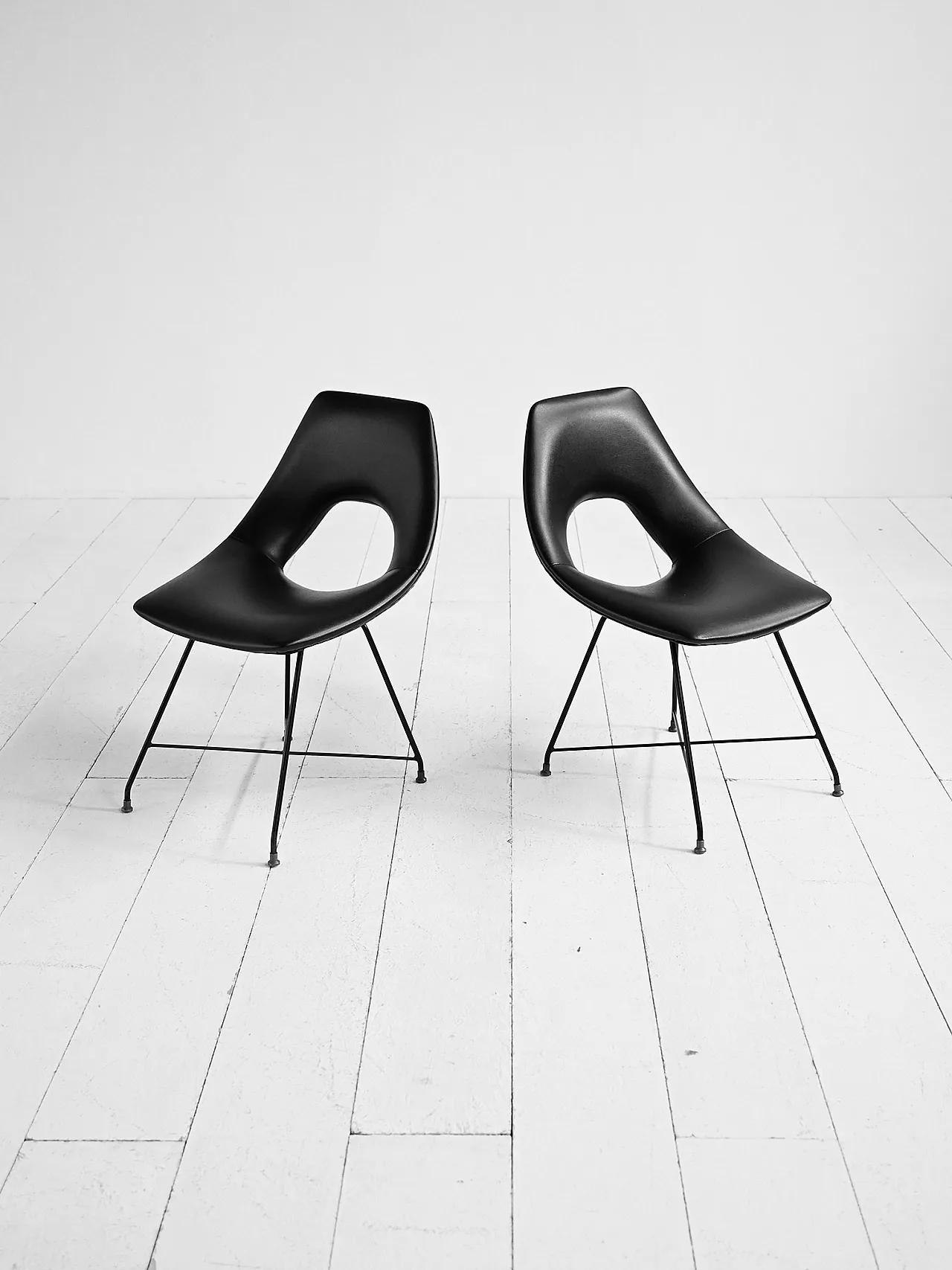Pair of Cosmos chairs by Augusto Bozzi, 50s 1