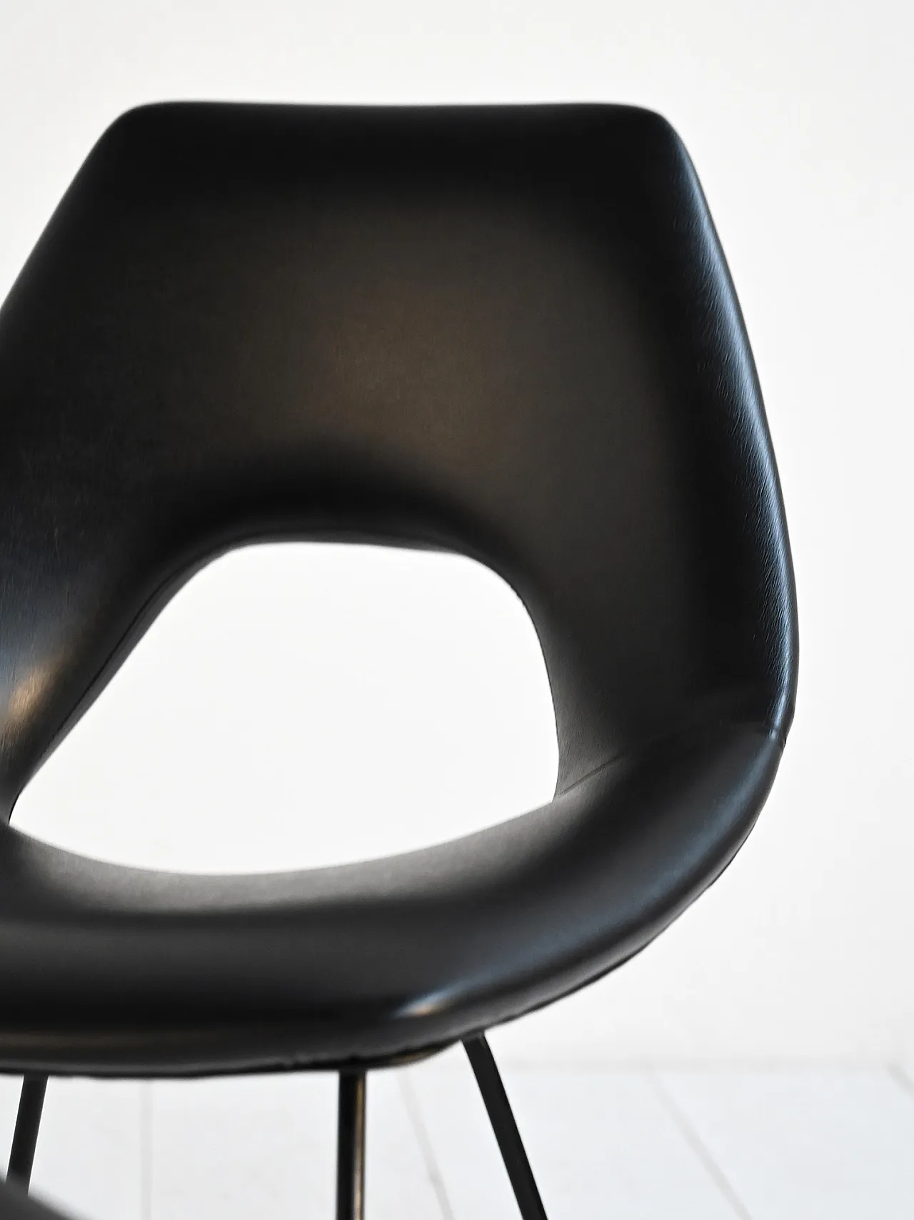 Pair of Cosmos chairs by Augusto Bozzi, 50s 9