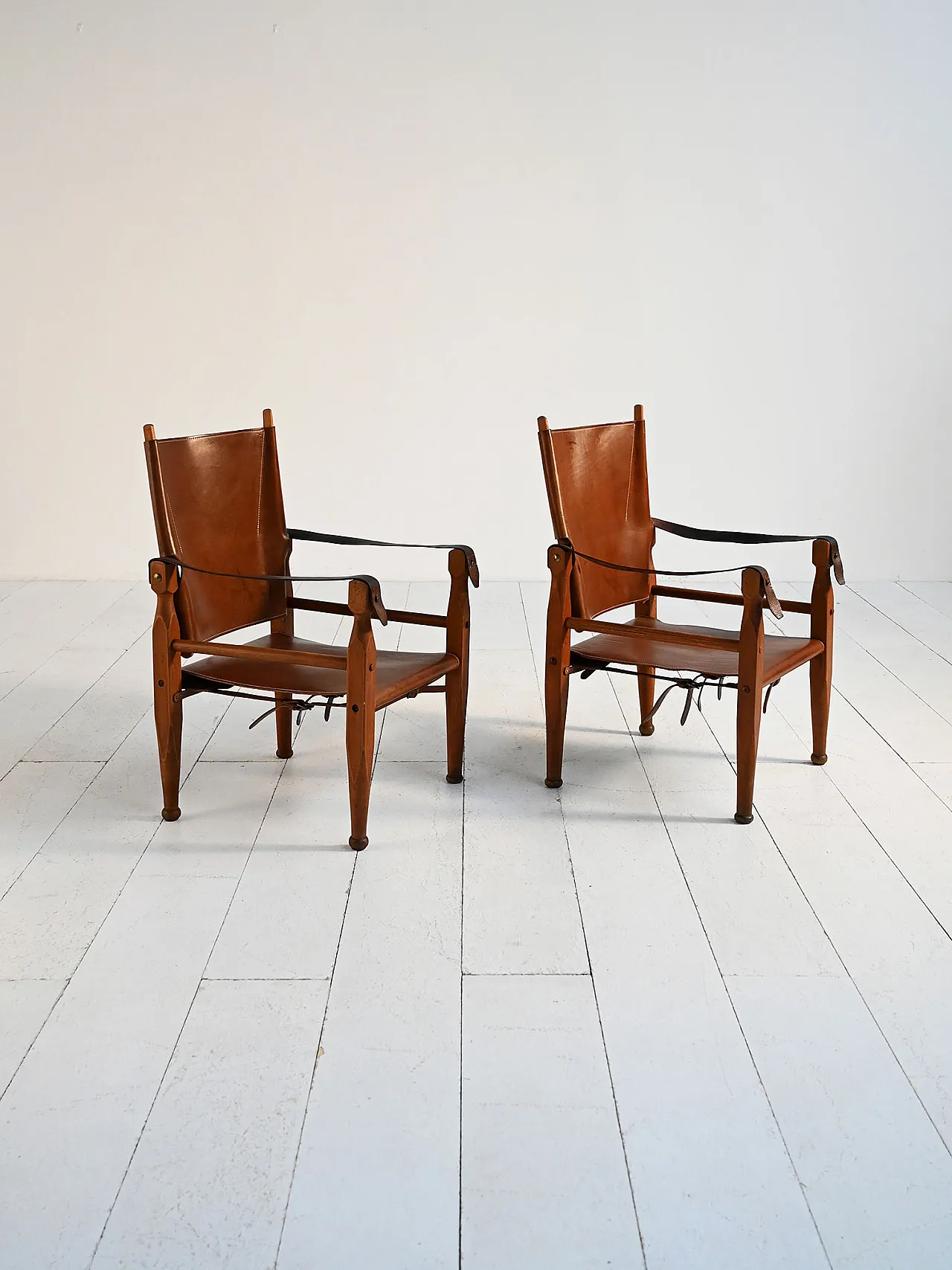Pair of Safari chairs, 1950s 2