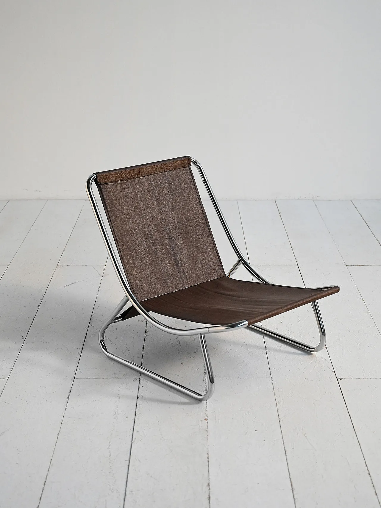 Black leather armchair attributed to Peter Hoyte, 1970s 4