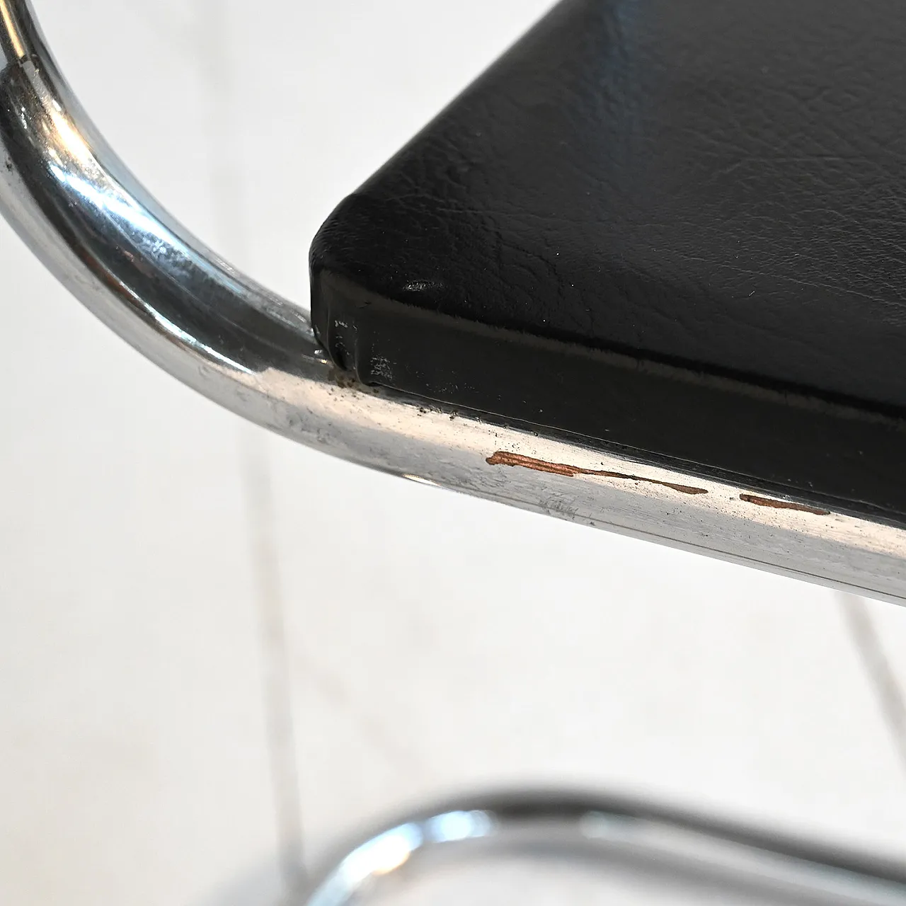 Scandinavian cantilever armchair in Bauhaus style, 1930s 4