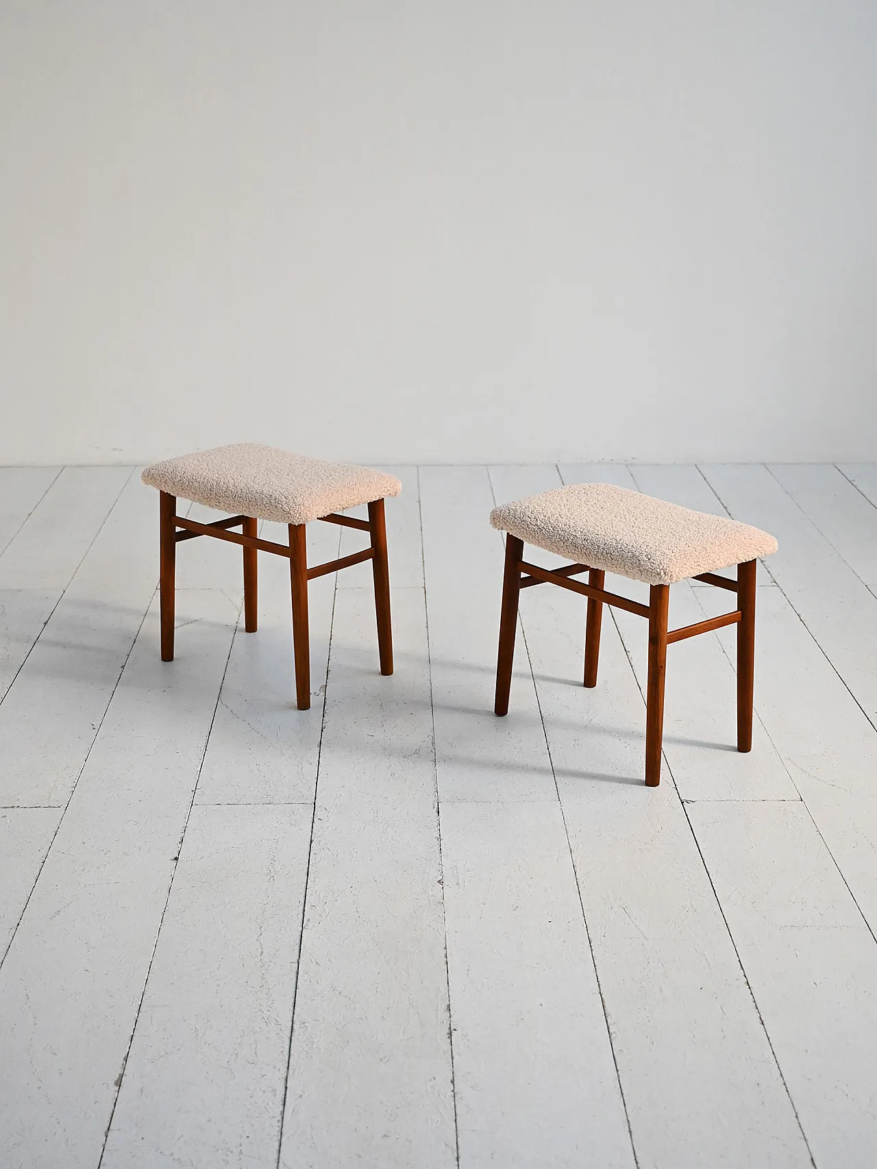 Pair of scandinavian stools in teak and sheepskin, 1960s 3