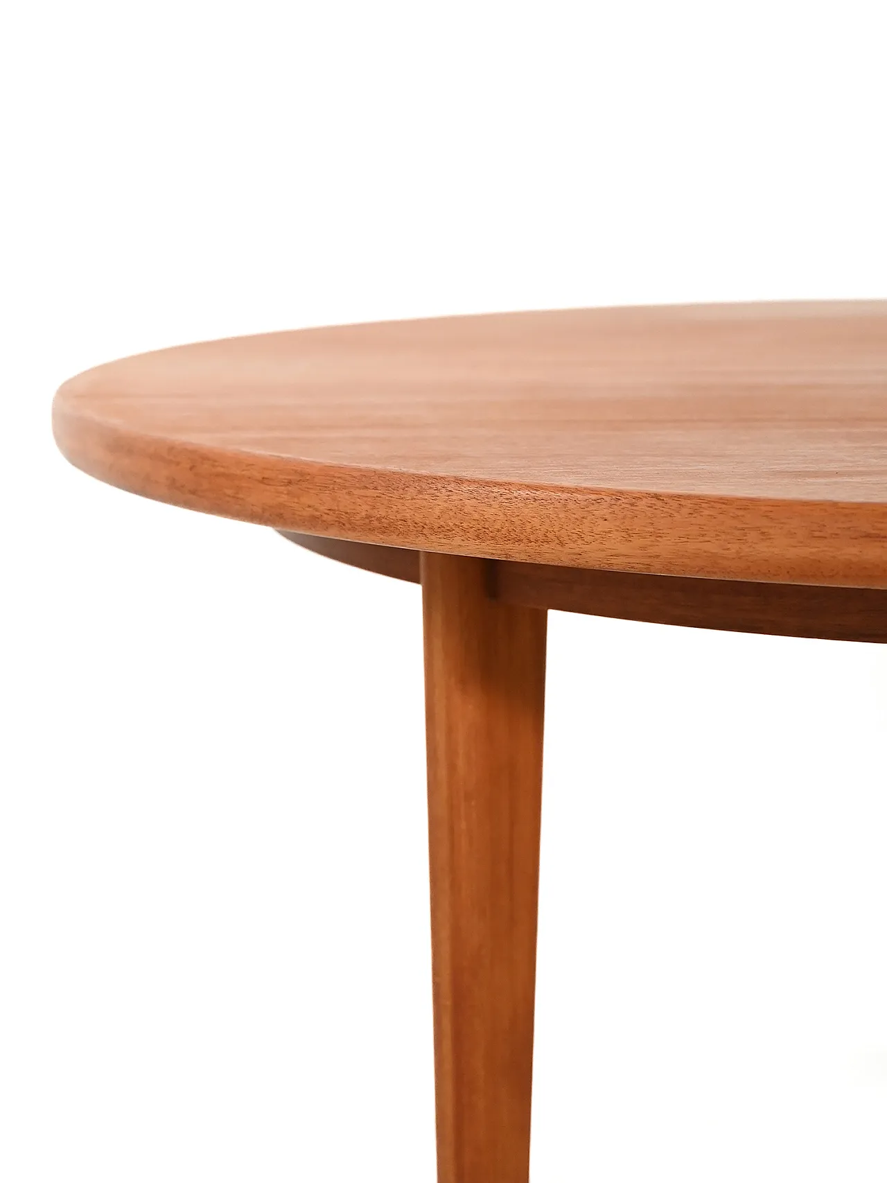 Round Swedish extendable teak table from the 1960s 5