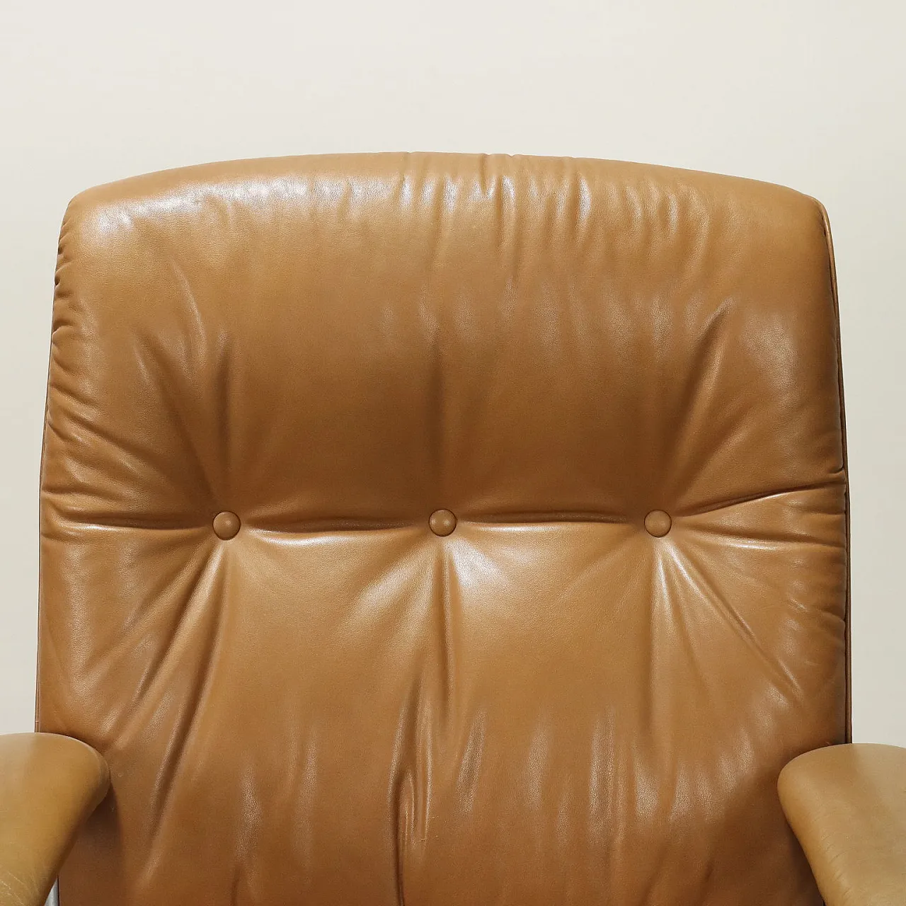 Leather and steel swivel office chair, 1960s 3