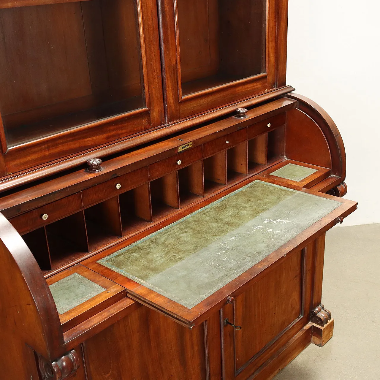 Credenza in mogano con anta a rullo, '800 3