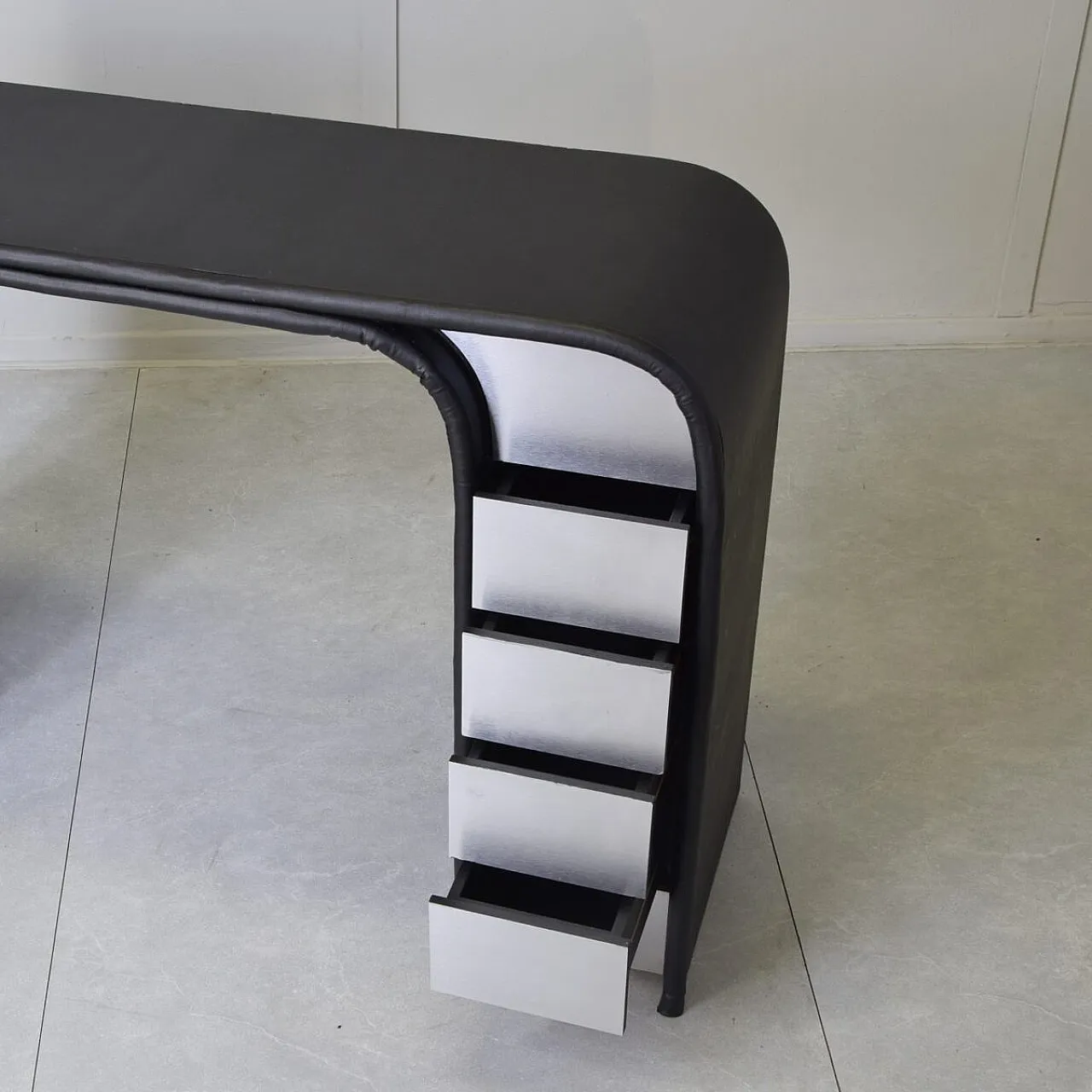 Postmodern console table, 1980s 7