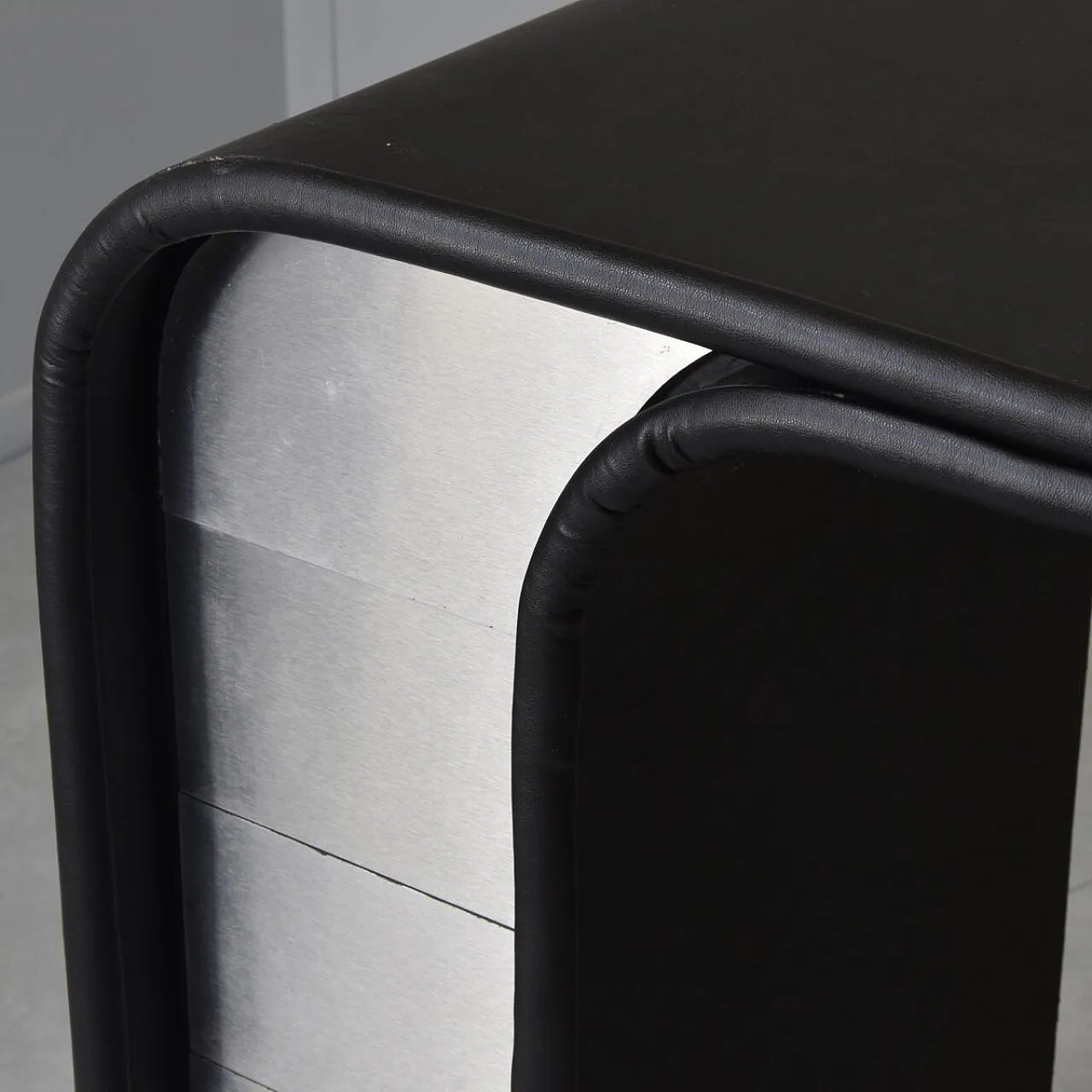 Postmodern console table, 1980s 8