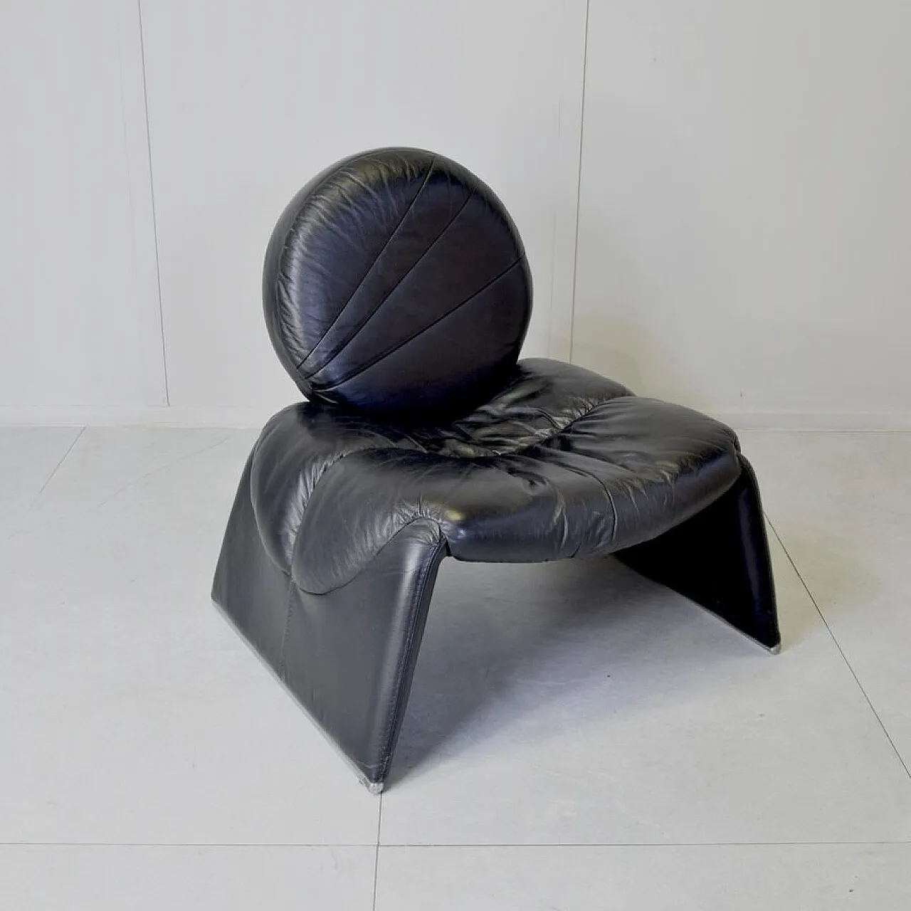 Calypso C35 armchair by Vittorio Introini for Saporiti Italia, 1980s 1