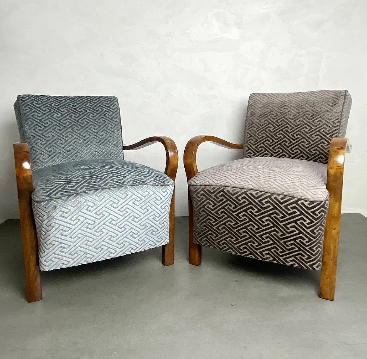 Poltrone Labirinth Duo di Jindrich Halabala, anni '50 1
