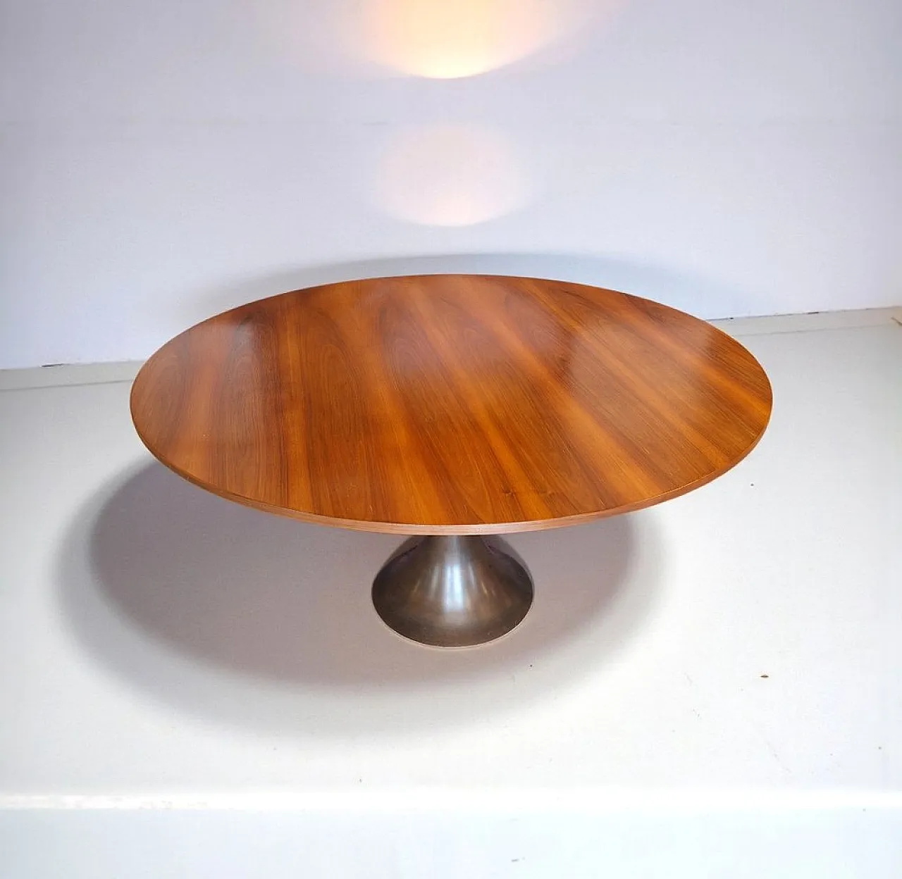 Round table no. 302 by Angelo Mangiarotti for Bernini, 1950s 2