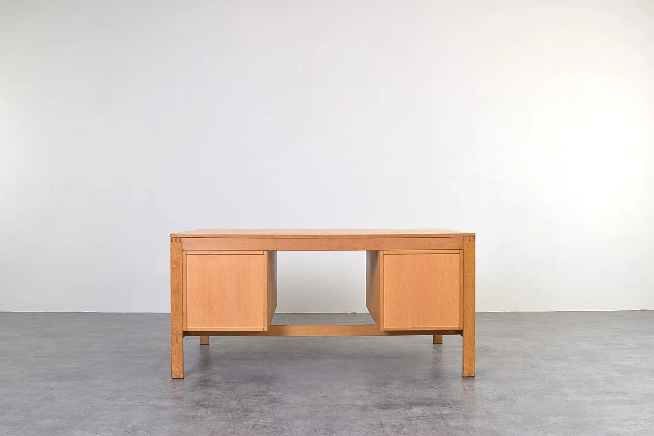 Scrivania Mid-Century in quercia di Chr. Rasmussen per Randers Møbelfabrik, anni '70. 7